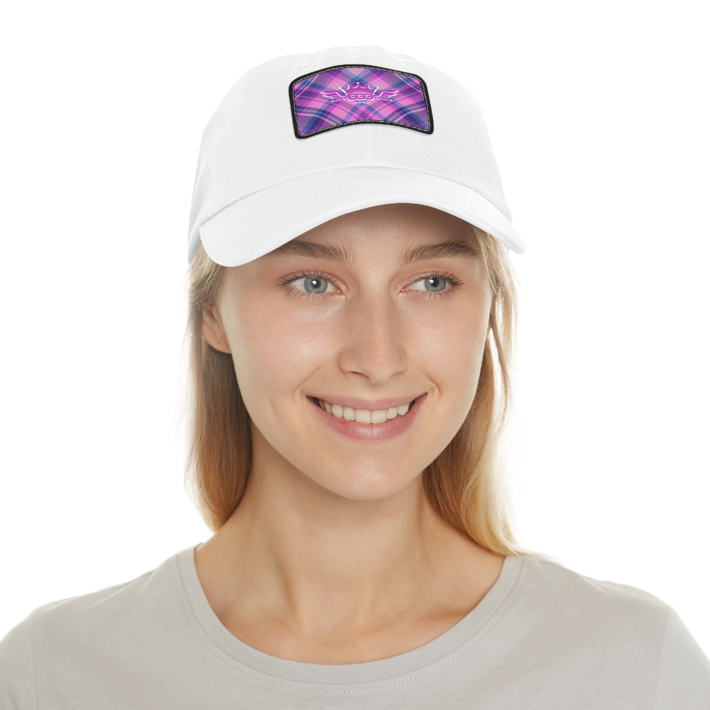 L...GGG a lite purple,white design WOMENS Hat with Leather Patch